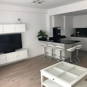  Appartement Shop & Sea